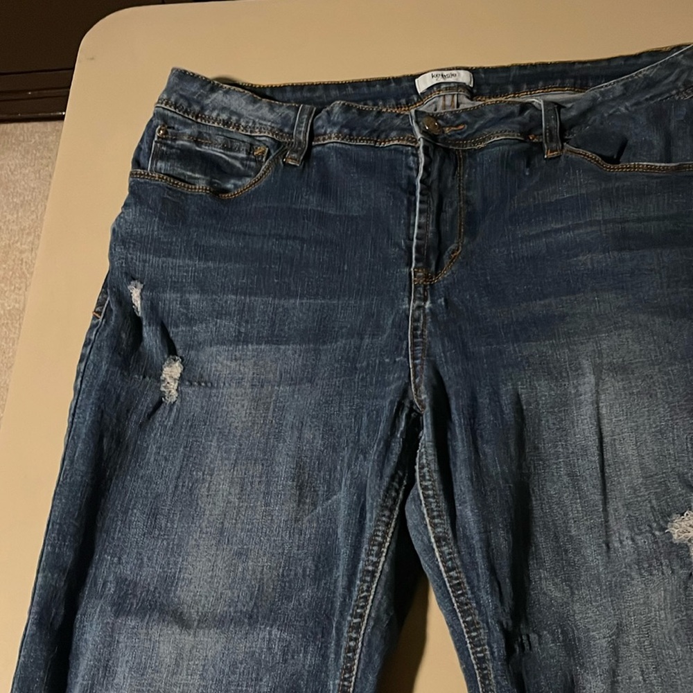 Kensie 
Effortless ankle
Mid rise
14/32
